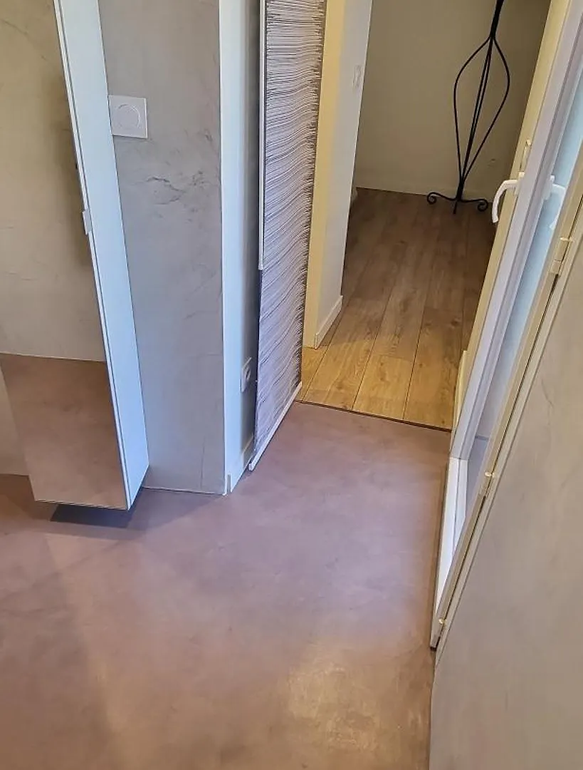 Holiday home Maison 130M2, Terrasse 70 M2 Sud, 1A7 Pers, 3 Chbres Avec Tv Et Clim Pierrelatte